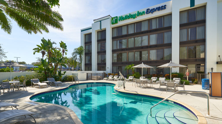 Holiday Inn Express Boca Raton-West Exterior