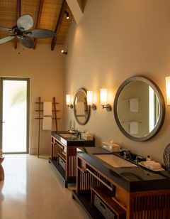 Residence Maldives At Dhigurah