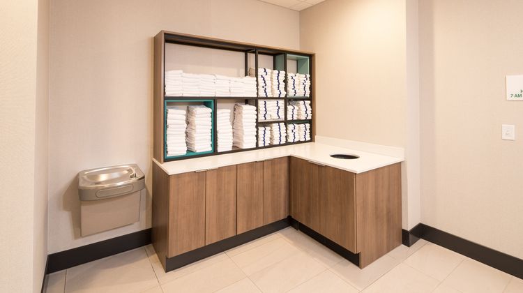 Holiday Inn & Suites Kalamazoo West Health Club