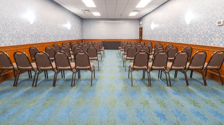 <b>Holiday Inn Louisville East-Hurstbourne Meeting</b>. Images powered by <a href="https://www.leonardoworldwide.com/" title="Leonardo Worldwide" target="_blank">Leonardo</a>.