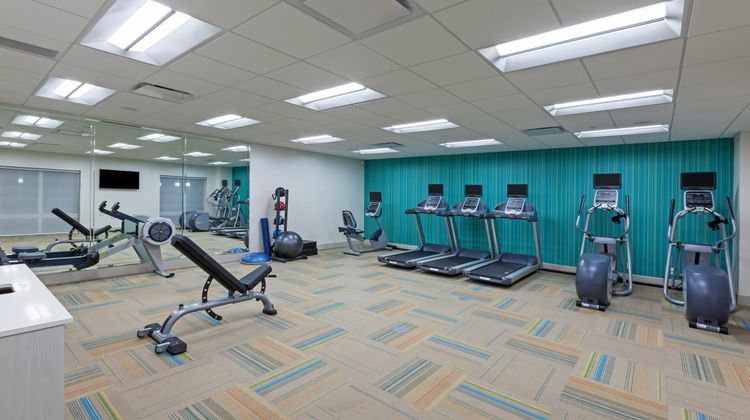 Holiday Inn Express & Suites Tulsa South Health Club