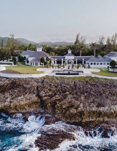 Trident Hotel