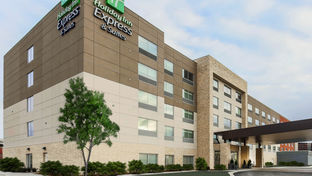 Holiday Inn Express-Suites O'Hare Arpt