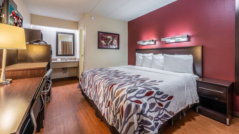 <b>Red Roof Inn Merrillville Room</b>. Images powered by <a href="https://www.leonardoworldwide.com/" title="Leonardo Worldwide" target="_blank">Leonardo</a>.