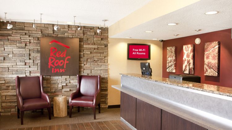 Red Roof Inn Chesapeake Conference Ctr Lobby