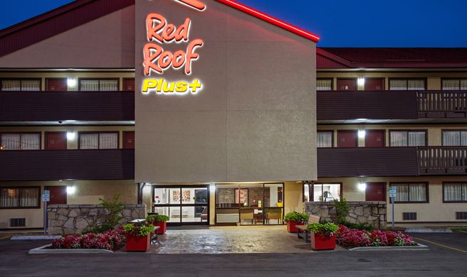 Red Roof PLUS+ Nashville S - Fairgrounds Exterior