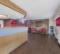 Red Roof Inn Atlanta - Norcross Lobby
