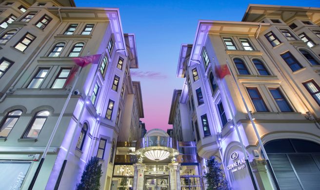 Crowne Plaza Istanbul - Old City Exterior