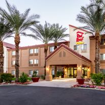 Red Roof PLUS+ Tempe - Phoenix Airport