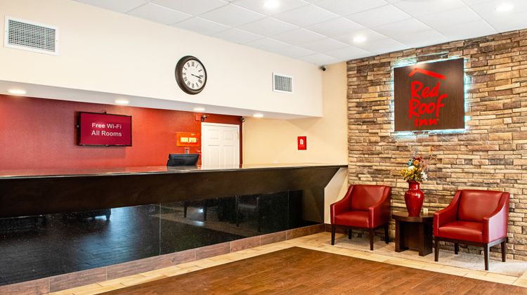 Red Roof Inn Slidell Lobby