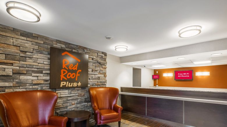 <b>Red Roof PLUS+ South Deerfield - Amherst Lobby</b>. Images powered by <a href="https://www.leonardoworldwide.com/" title="Leonardo Worldwide" target="_blank">Leonardo</a>.