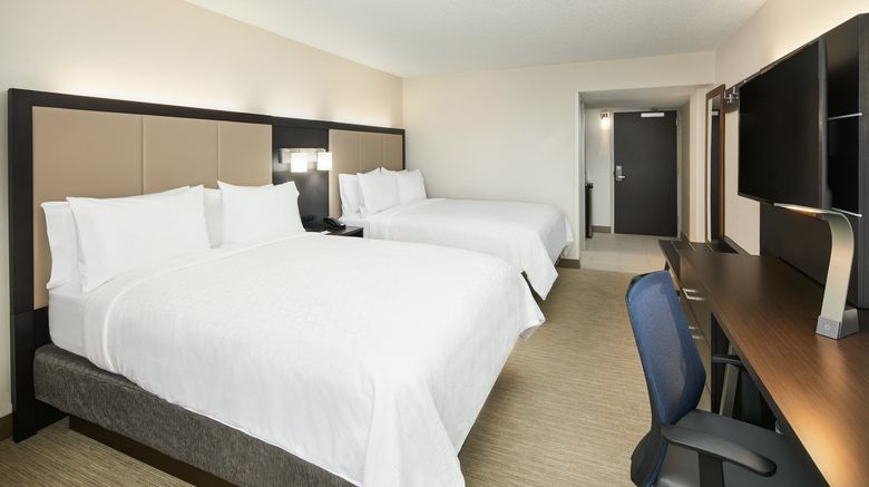 <b>Holiday Inn Crossroads I-64 West End Room</b>. Images powered by <a href="https://www.leonardoworldwide.com/" title="Leonardo Worldwide" target="_blank">Leonardo</a>.