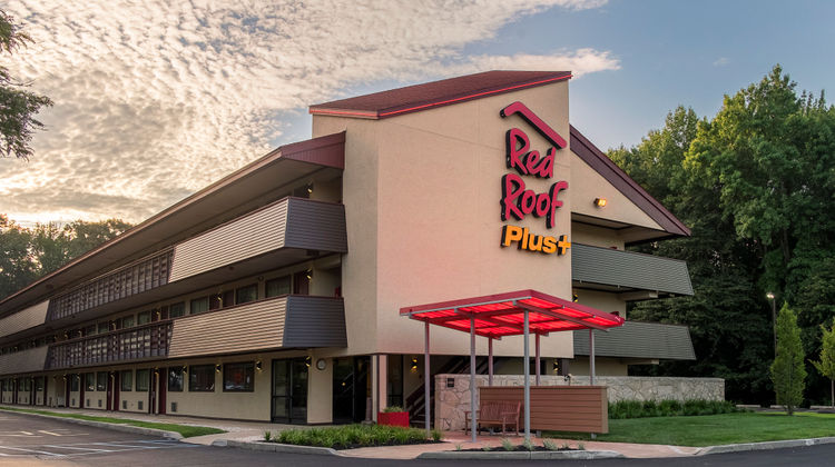 Red Roof PLUS+ Wilmington - Newark Exterior