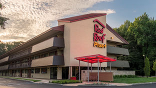 Red Roof PLUS+ Wilmington - Newark