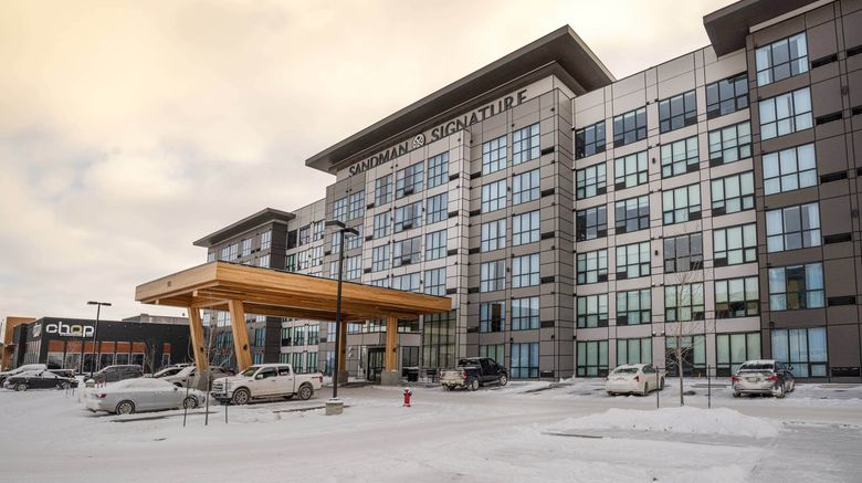 Sandman Signature Sherwood Park Hotel Exterior. Images powered by <a href="https://www.leonardoworldwide.com" target="_blank" rel="noopener">Leonardo</a>.