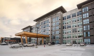 Sandman Signature Sherwood Park Hotel