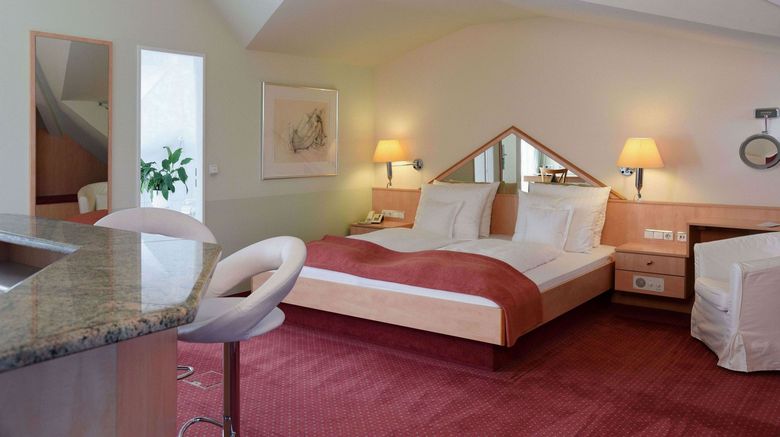 <b>Parkhotel Bad Homburg Room</b>. Images powered by <a href="https://www.leonardoworldwide.com/" title="Leonardo Worldwide" target="_blank">Leonardo</a>.