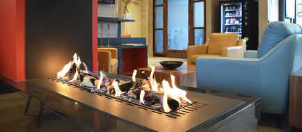 Bastion Hotel Lobby