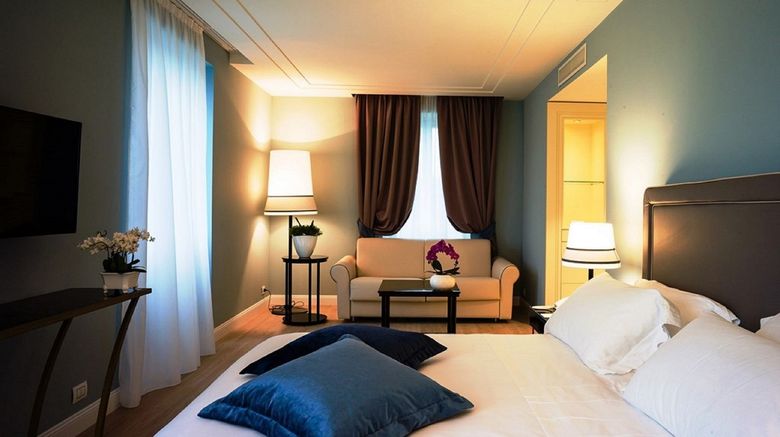 <b>Turin Palace Hotel Room</b>. Images powered by <a href="https://www.leonardoworldwide.com/" title="Leonardo Worldwide" target="_blank">Leonardo</a>.