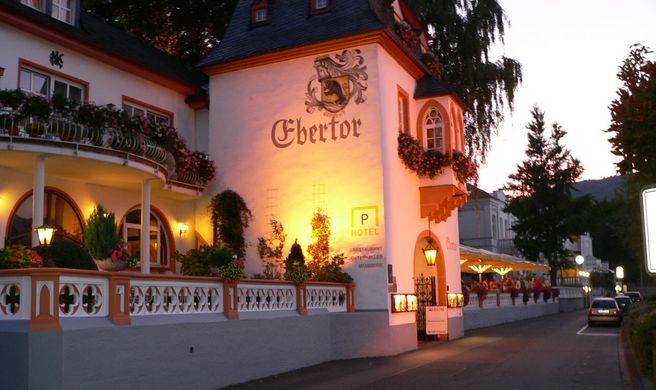 Hotel Ebertor Exterior