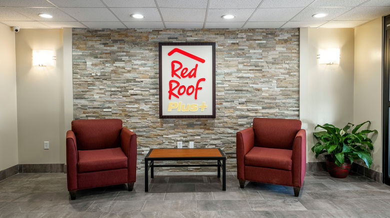 <b>Red Roof PLUS+ Tuscaloosa - University Lobby</b>. Images powered by <a href="https://www.leonardoworldwide.com/" title="Leonardo Worldwide" target="_blank">Leonardo</a>.