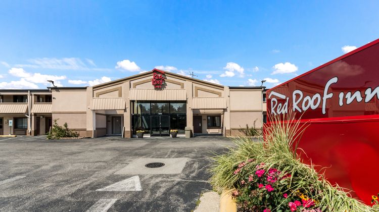 Red Roof Inn Morton Grove Exterior