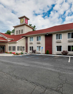 Red Roof Inn Clifton Park