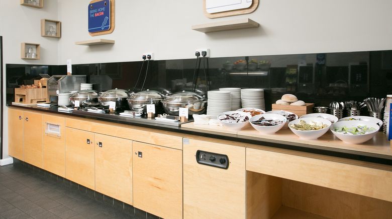 <b>Holiday Inn Express Antrim Restaurant</b>. Images powered by <a href="https://www.leonardoworldwide.com/" title="Leonardo Worldwide" target="_blank">Leonardo</a>.