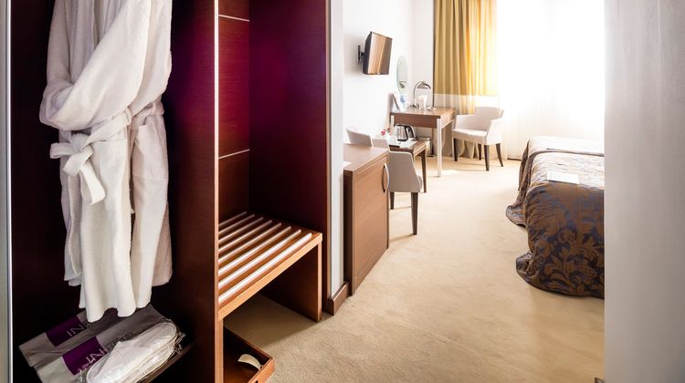 IN Hotel Belgrade Room