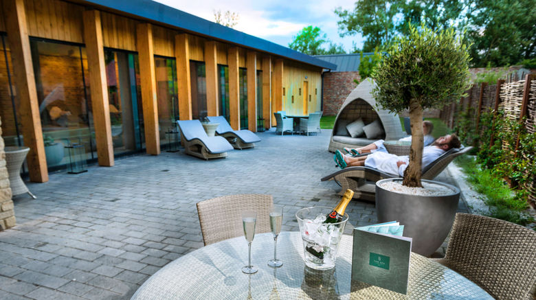 <b>Hatherley Manor Hotel & Spa Spa</b>. Images powered by <a href="https://www.leonardoworldwide.com/" title="Leonardo Worldwide" target="_blank">Leonardo</a>.