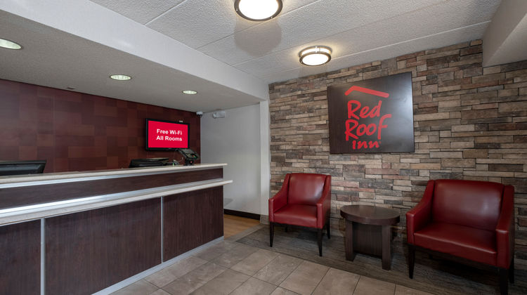 Red Roof Inn Washington DC - Lanham Lobby