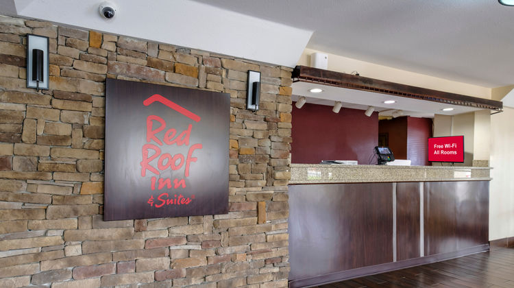 Red Roof Inn & Suites Mobile SW - I-10 Lobby