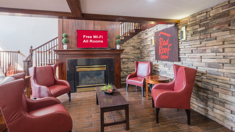 <b>Red Roof Inn & Suites Stafford, VA - Qua Lobby</b>. Images powered by <a href="https://www.leonardoworldwide.com/" title="Leonardo Worldwide" target="_blank">Leonardo</a>.
