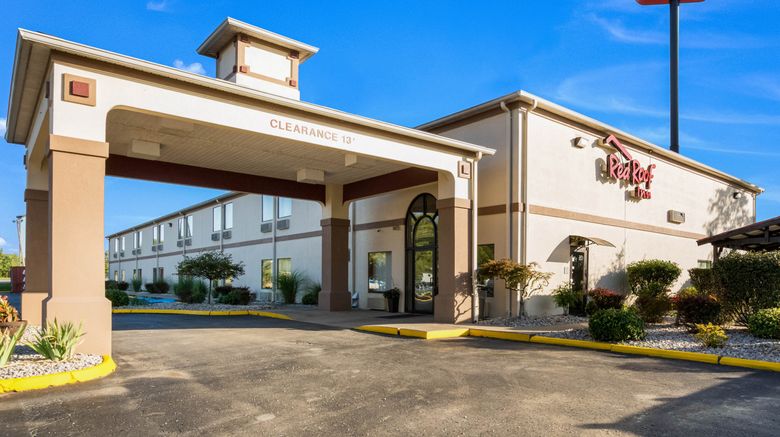 Red Roof Inn Carrollton Exterior. Images powered by <a href="https://www.leonardoworldwide.com" target="_blank" rel="noopener">Leonardo</a>.