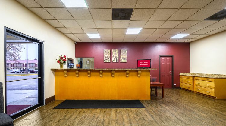 Red Roof Inn Sylacauga Lobby