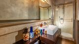 Palm Suite Hotel Suite