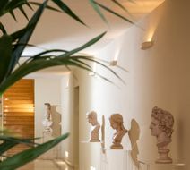 Palm Suite Hotel Exterior
