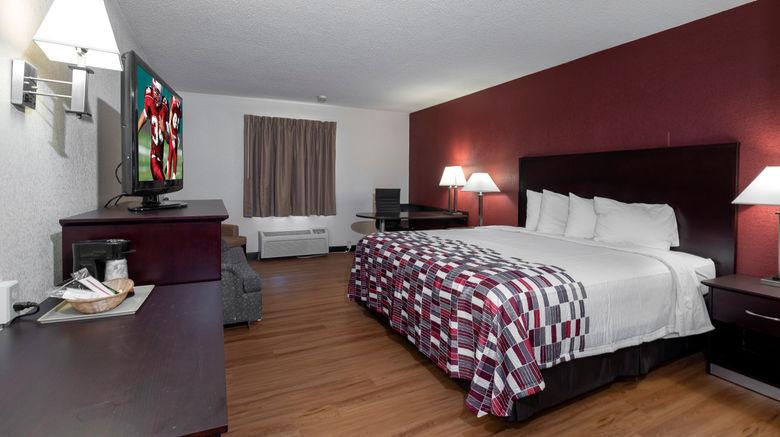 <b>Red Roof Inn Warrenton Room</b>. Images powered by <a href="https://www.leonardoworldwide.com/" title="Leonardo Worldwide" target="_blank">Leonardo</a>.