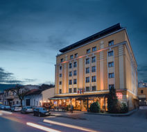 Hotel Opera Plaza Exterior
