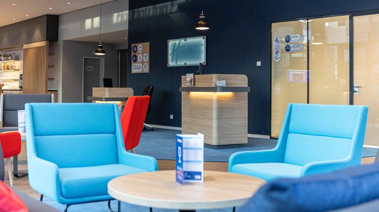 <b>Holiday Inn Express Aarburg-Oftringen Exterior</b>. Images powered by <a href="https://www.leonardoworldwide.com/" title="Leonardo Worldwide" target="_blank">Leonardo</a>.