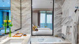 Taj Jumeirah Lakes Towers Room