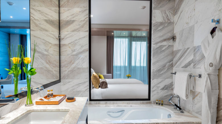 <b>Taj Jumeirah Lakes Towers Room</b>. Images powered by <a href="https://www.leonardoworldwide.com/" title="Leonardo Worldwide" target="_blank">Leonardo</a>.