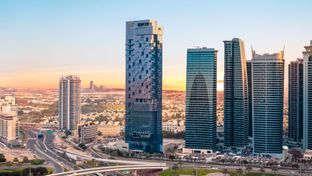 Taj Jumeirah Lakes Towers