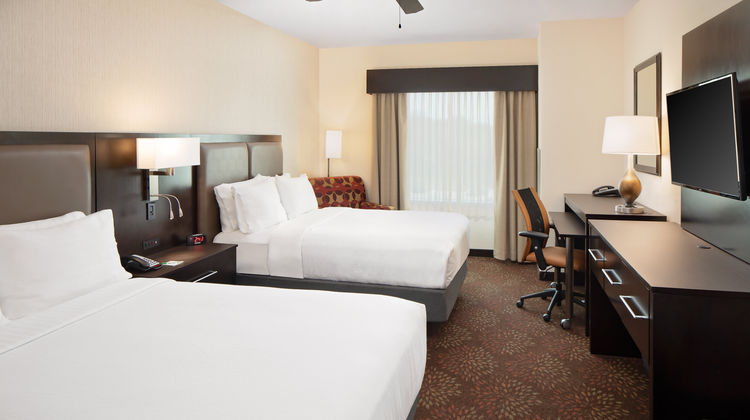 Holiday Inn Trophy Club Room