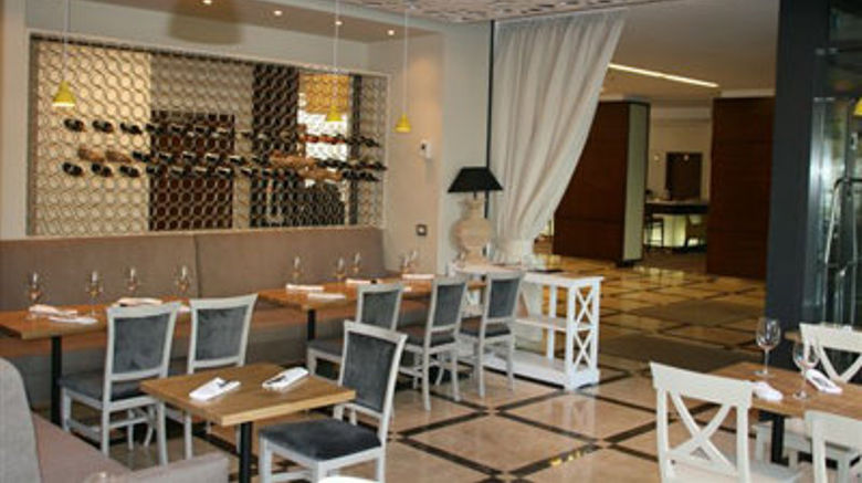 <b>Capital Plaza Hotel Bucharest Restaurant</b>. Images powered by <a href="https://www.leonardoworldwide.com/" title="Leonardo Worldwide" target="_blank">Leonardo</a>.