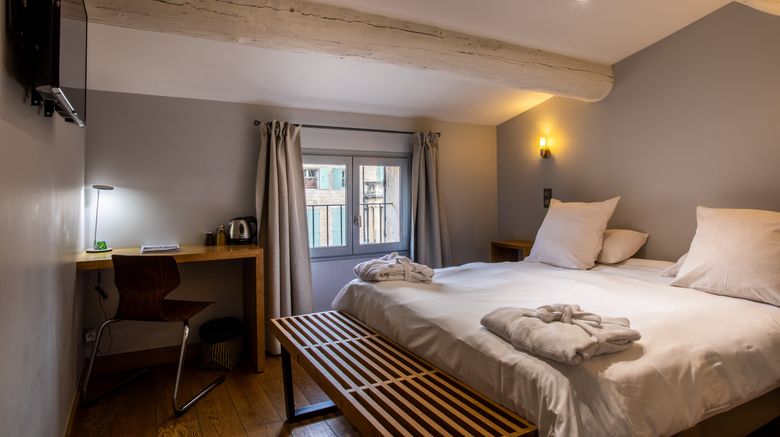 <b>Boutique Hotel Entraigues Room</b>. Images powered by <a href="https://www.leonardoworldwide.com/" title="Leonardo Worldwide" target="_blank">Leonardo</a>.