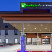 Holiday Inn Express & Suites Kearney