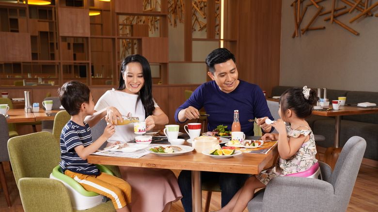 <b>Holiday Inn & Suites Saigon Airport Restaurant</b>. Images powered by <a href="https://www.leonardoworldwide.com/" title="Leonardo Worldwide" target="_blank">Leonardo</a>.