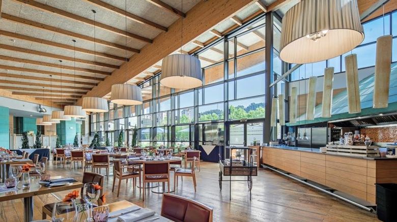 <b>Puerta de Bilbao Hotel Restaurant</b>. Images powered by <a href="https://www.leonardoworldwide.com/" title="Leonardo Worldwide" target="_blank">Leonardo</a>.