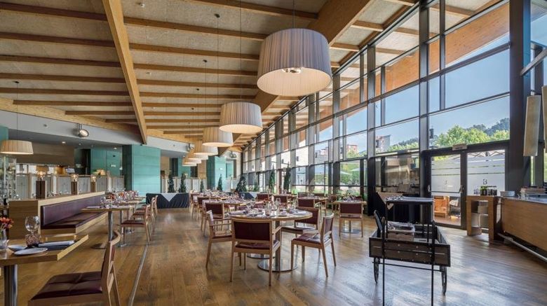 <b>Puerta de Bilbao Hotel Restaurant</b>. Images powered by <a href="https://www.leonardoworldwide.com/" title="Leonardo Worldwide" target="_blank">Leonardo</a>.